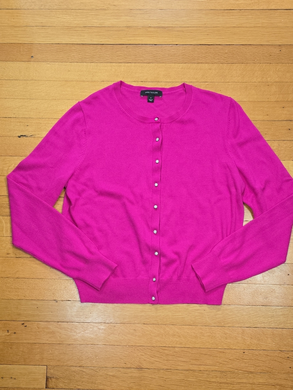 Ann Taylor, Jeweled Button Cardigan Sweater, Fuschia Pink, EUC, Women's M
